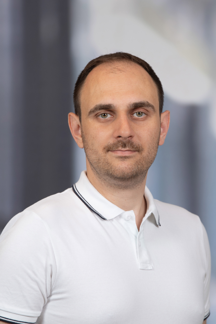 Dr. Nikolaos Papakonstantinou